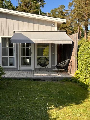 Photo de la galerie de l'établissement Kojan Mini villa eget boende läs vidare, à Vaxholm