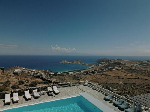 Foto dalla galleria di Mykonos Supreme Comfort Suites & Villas a Kalafatis