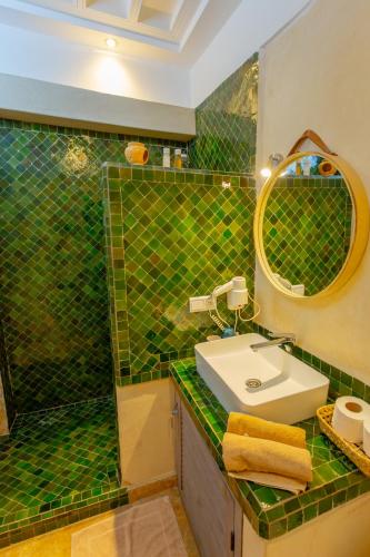 Riad Bab Ahmarにあるバスルーム