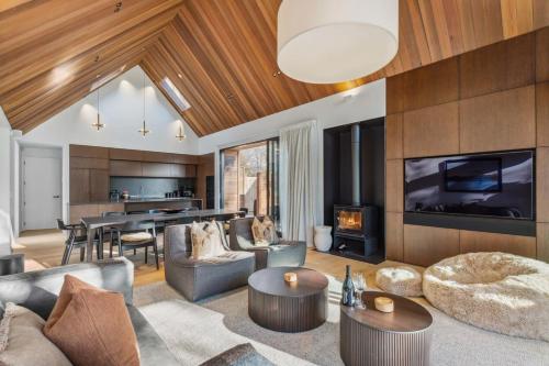Χώρος καθιστικού στο MacAndrew Luxury Lodge