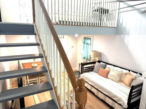 Et opholdsområde på Calming Beach Retreat Space