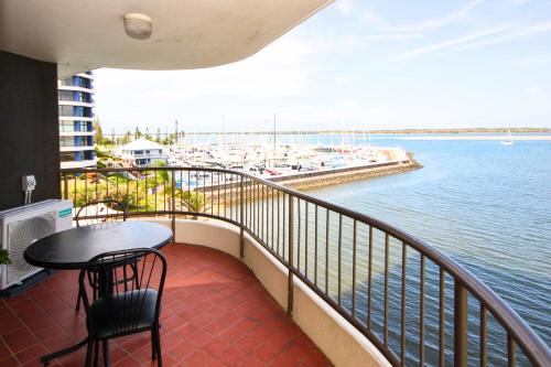 Balkon ili terasa u objektu Broadwater Shores Waterfront Apartments