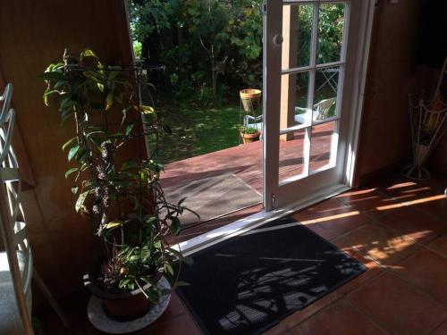 Un jardín fuera de Secret Cottage
