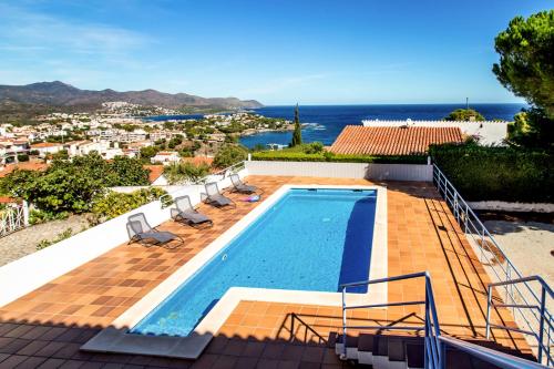 Fener de Dalt 89 - Casa con piscina y vistas