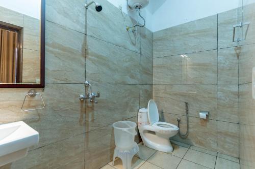 Phòng tắm tại Shivjot hotel