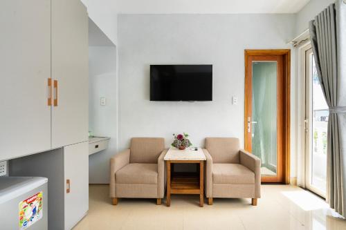Μια τηλεόραση ή/και κέντρο ψυχαγωγίας στο Lucky Star Hotel Nguyen Trai Q5