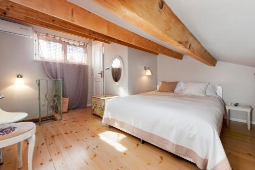 Andronella Apartment