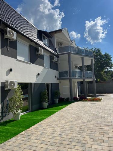 Fotografie z fotogalerie ubytování Big House v destinaci Petrovaradin