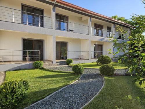 Gambar di galeri bagi Wait`N Sea House di Tuzla