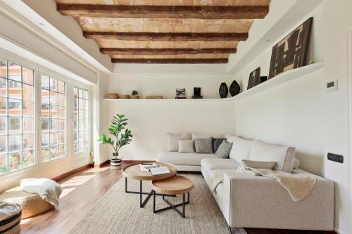 Enjoy Apartments La Riera Principal