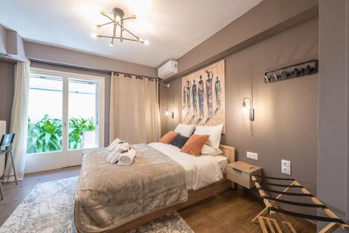 Athens Seaside Retreat Floisvos