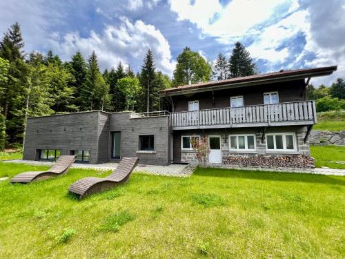 Jardín al aire libre en Home des bois