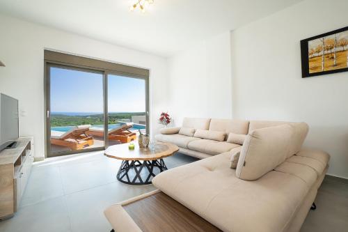 Etheria Villa