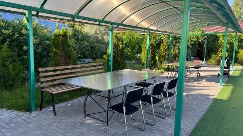 Gallery image of Family in Kapchagay