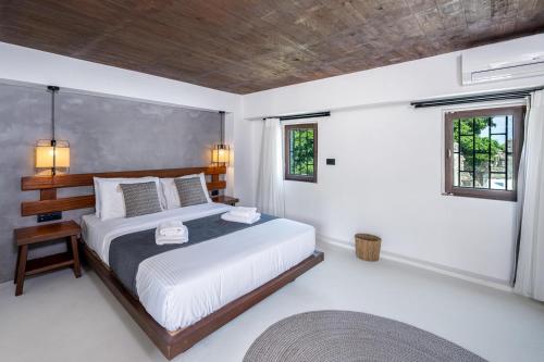 Elia Suites - Old Town