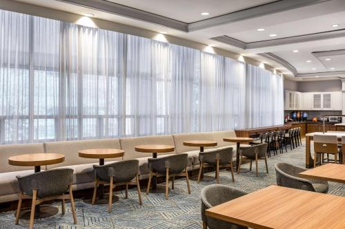 Homewood Suites by Hilton Washington, D.C. Downtown Image