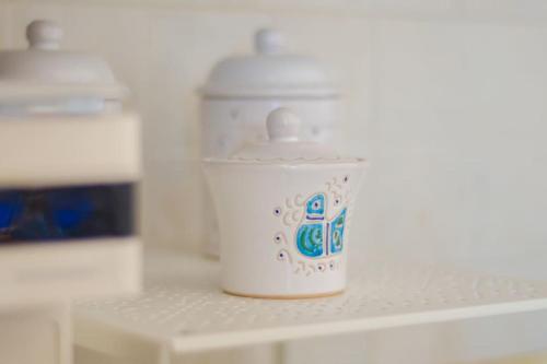 Galeriebild der Unterkunft Domus De Sole -Sea view & 8 minutes to San Teodoro in Monte Petrosu