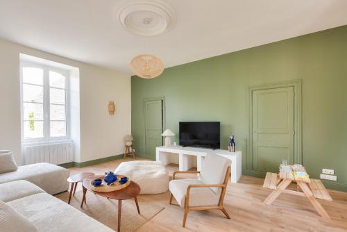 Maison familiale pour 12 adultes et 2 enfants