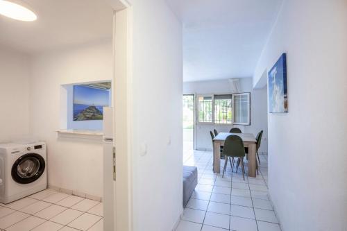 Gallery image of Aris Luxury Apartments in Pefkohori