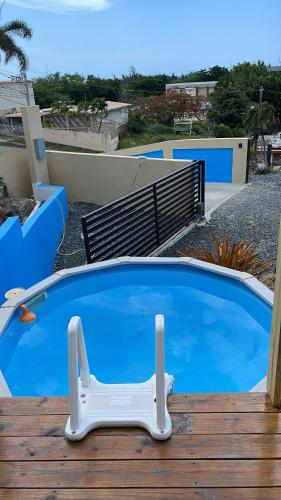 Bazén v ubytování Neymar Beach House nebo v jeho okolí