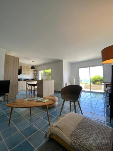 Kuchyňa alebo kuchynka v ubytovaní Appartement - vue mer