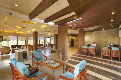 Un lugar para sentarse en Sterling Karwar