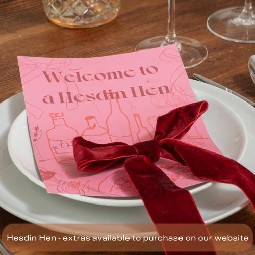 a plate with a welcome to a museum sign on it at The Mini Stylish Getaway in Corsley