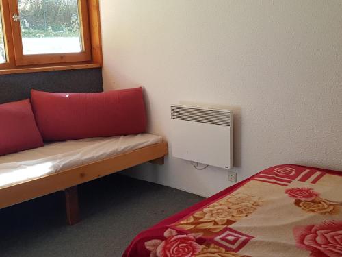 Appartement skis aux pieds pour 7 personnes, animaux admis, Les Arcs 1800 - FR-1-411-240