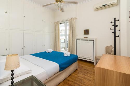 Spacious Apt Next to Marina Flisvo