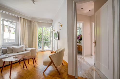 Acropolis Hideaway - Tranquil Retreat in Plaka