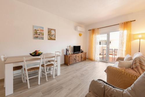 Superb WOW View - Beach 200 Mts - Center 10 min W.
