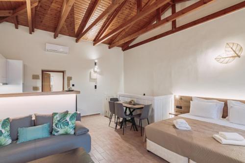 Santa Lucia - Cozy City Studio in Central Chania