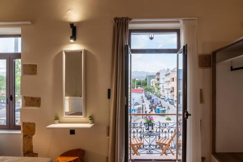 Santa Lucia - Cozy City Studio in Central Chania
