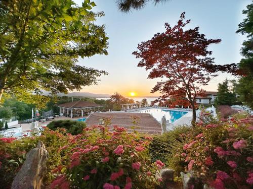 Πισίνα στο ή κοντά στο SM lovely apartments on the first line in Sozopol