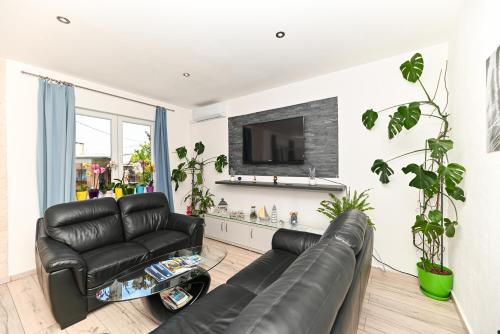 Apartmani Dolores