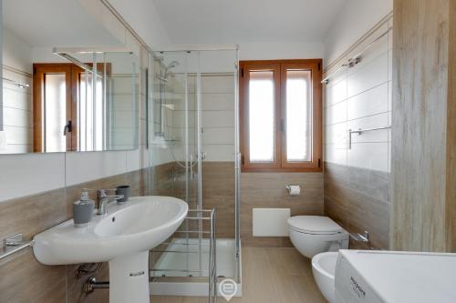 Koupelna v ubytování Mandarin Apartment 5