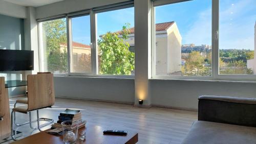 Charming Acropolis view apartment