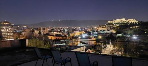 Charming Acropolis view apartment