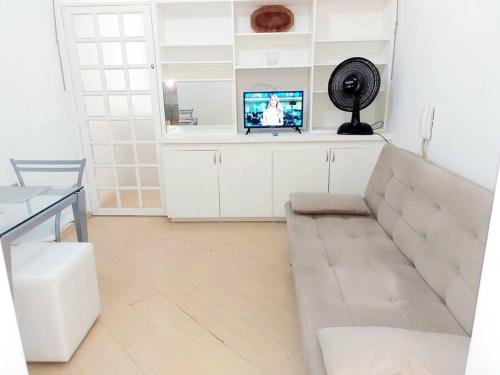 Táxi grátis disponível 45 Casa da Vovô Av Paulista x Metro Brigadeiro Pro Matre wiFi 300 Menor preço em Táxi grátis disponível 45 Casa da Vovô Av Paulista x Metro Brigadeiro Pro Matre wiFi 300