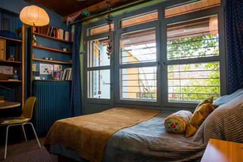 Dream Studio wh private balcony central Athens