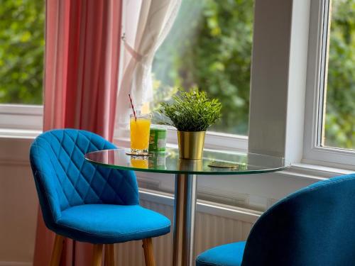 Imagen de la galería de Timbertop Suites - Adults Only, en Weston-super-Mare