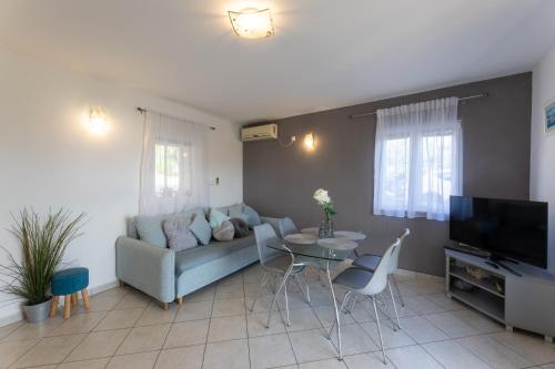 Apartments Belmat