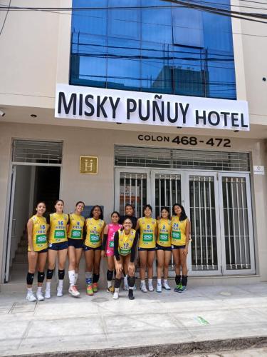 Επισκέπτες που μένουν στο Misky Puñuy