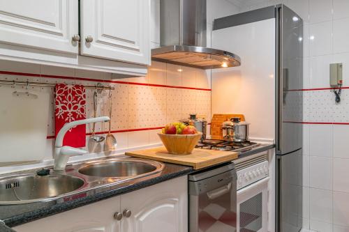 Dapur atau dapur kecil di Casa Rural Olivillas Garden-Sierra Nevada
