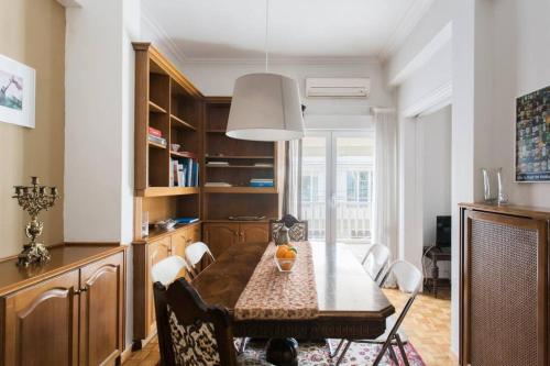 100m2 of classical beauty comfort near Syntagma