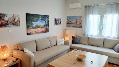 Elegant apartment in Plaka
