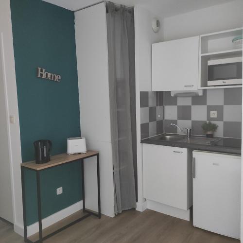 Photo de la galerie de l'établissement T2 Neuf Lattes entre la VILLE, MER, NATURE 10 mn, à Lattes