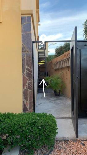 Gambar di galeri bagi Confortable habitación independiente di Hermosillo