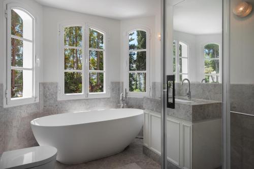 Luxury 3BR House with Private Pool & Stunning Interiors