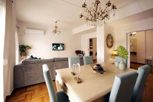 Νew Thission Luxury Apartment